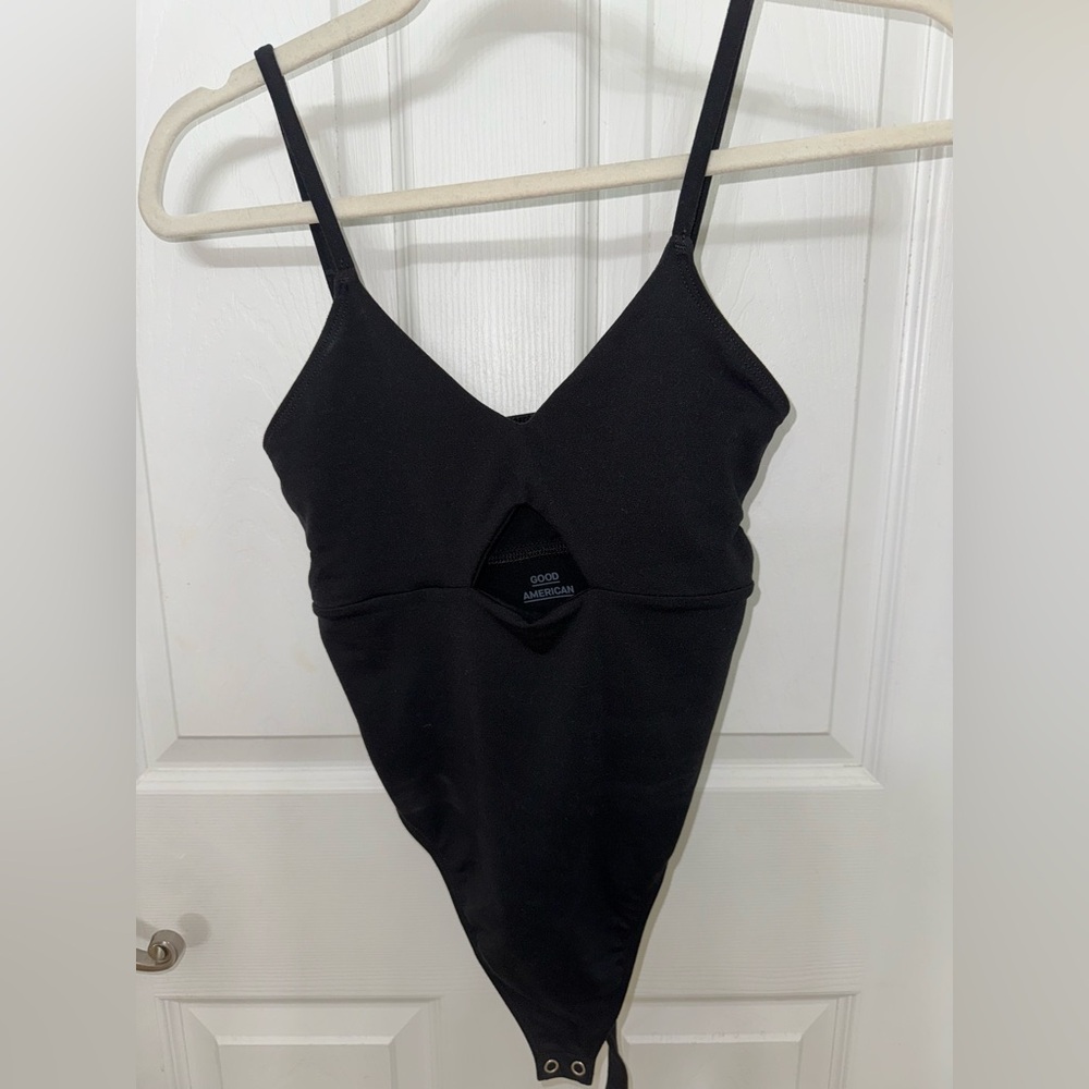 Good American Black Cutout bodysuit